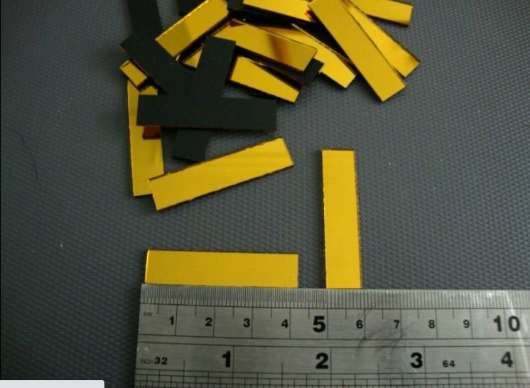 Mirror glass Strips with 1 cm width.